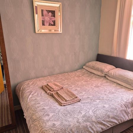 Bed and Breakfast The Rutlands à Blackpool Extérieur photo